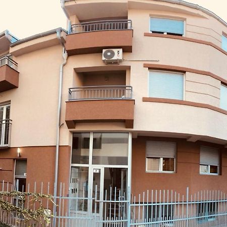 Athos Apartments Ni Esterno foto