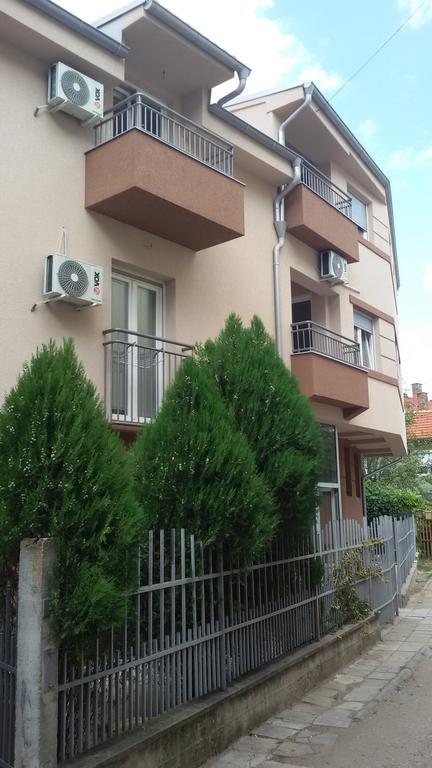 Athos Apartments Ni Esterno foto