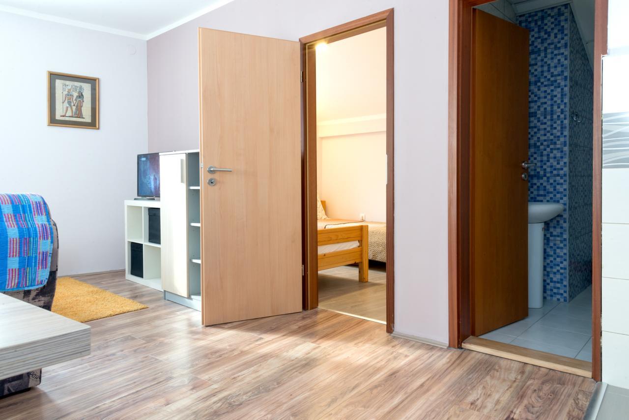 Athos Apartments Ni Esterno foto