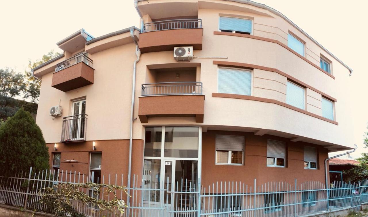 Athos Apartments Ni Esterno foto